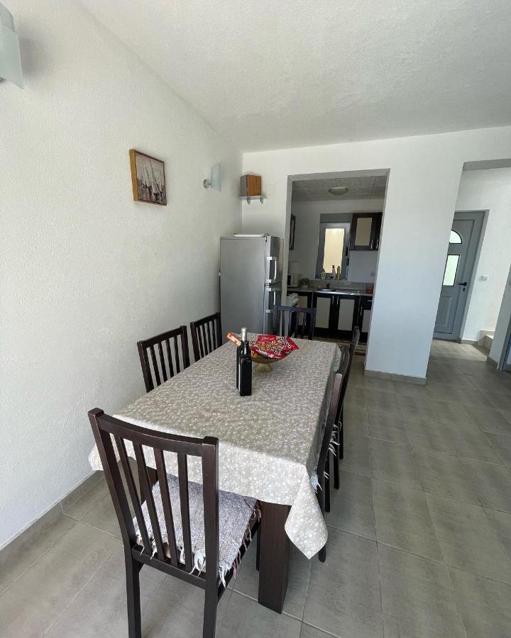 Apartman Ail 2 Ulcinj Ngoại thất bức ảnh