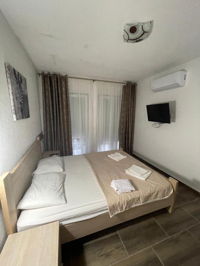 Apartman Ail 2 Ulcinj Ngoại thất bức ảnh