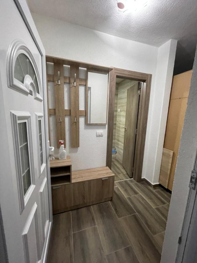 Apartman Ail 2 Ulcinj Ngoại thất bức ảnh