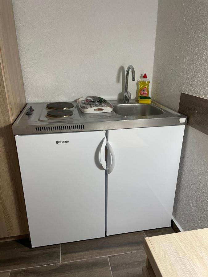 Apartman Ail 2 Ulcinj Ngoại thất bức ảnh