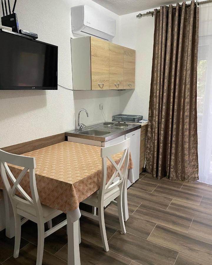 Apartman Ail 2 Ulcinj Ngoại thất bức ảnh